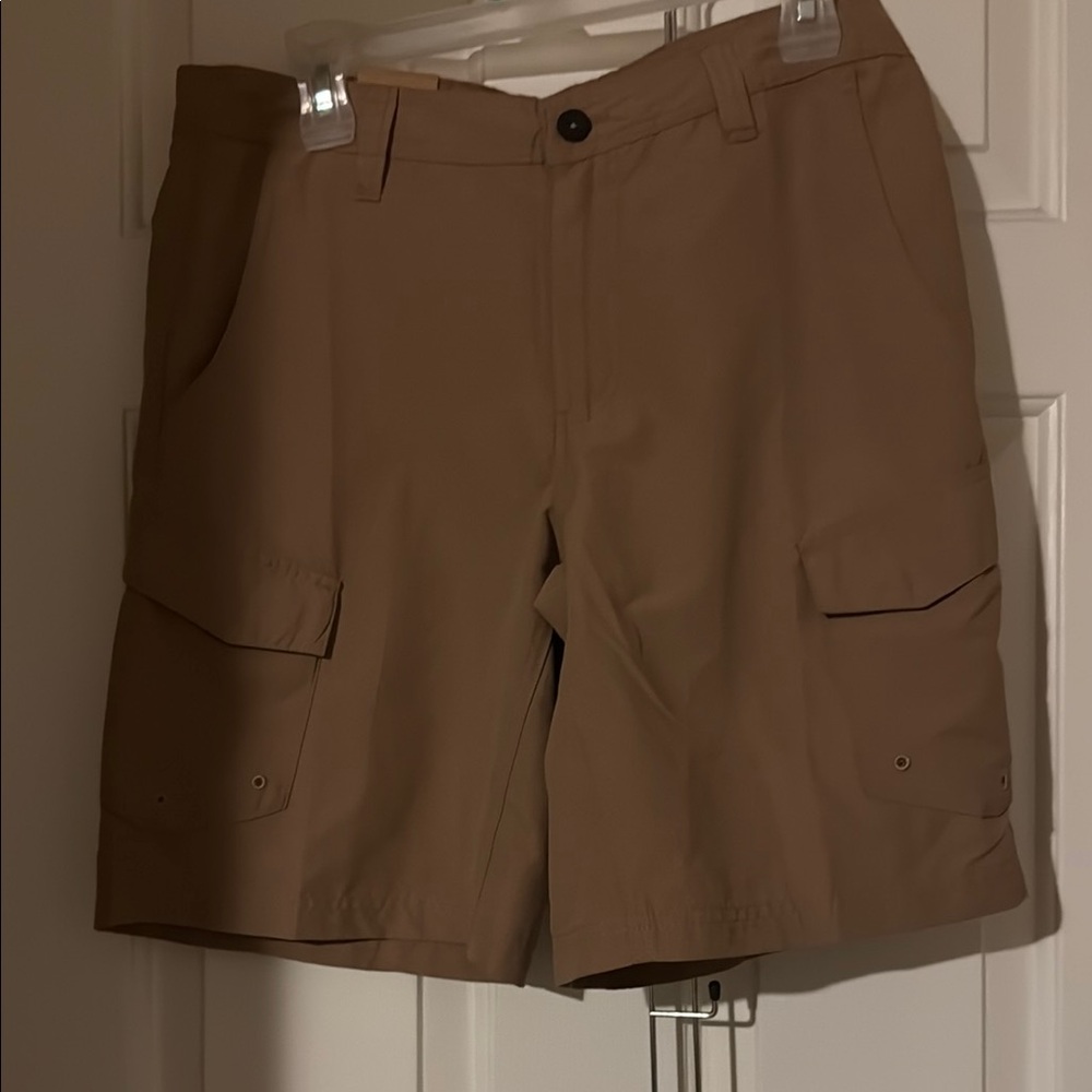 Men's Tan Cargo Shorts